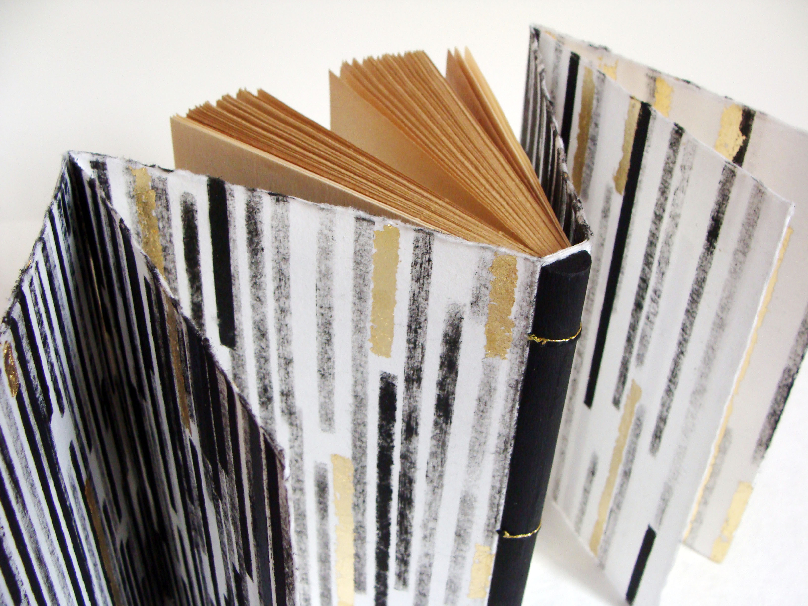 reliure-art, reliure-creation, bookbinding, reliure-papier, paper-bookbinding, julie-auzillon